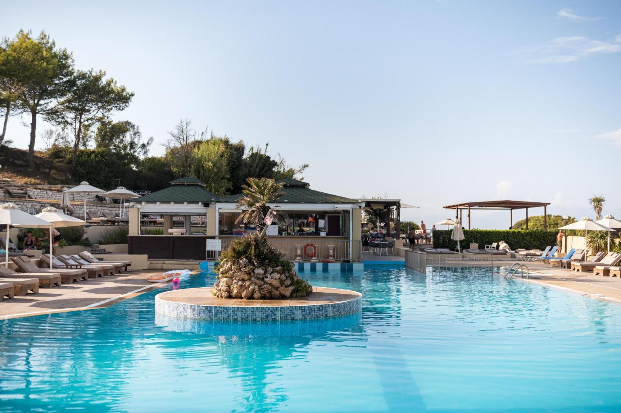 Akron Seascape Resort Sidari  Ngoại thất bức ảnh